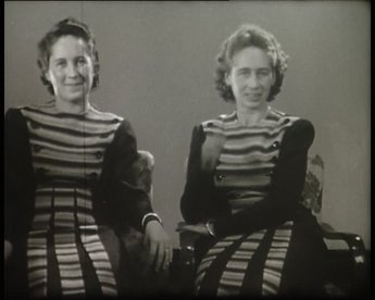 In einer umfangreichen Versuchsreihe wurden 1949 am Psychologischen Institut der Universität Wien Versuche mit Zwillingspaaren durchgeführt.
