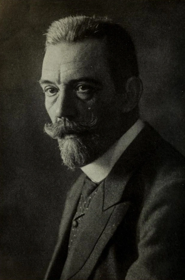Der deutsche Kanzler Theobald Theodor Friedrich Alfred von Bethmann Hollweg 