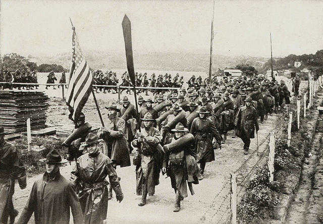 US-Infanterie am Marsch.
