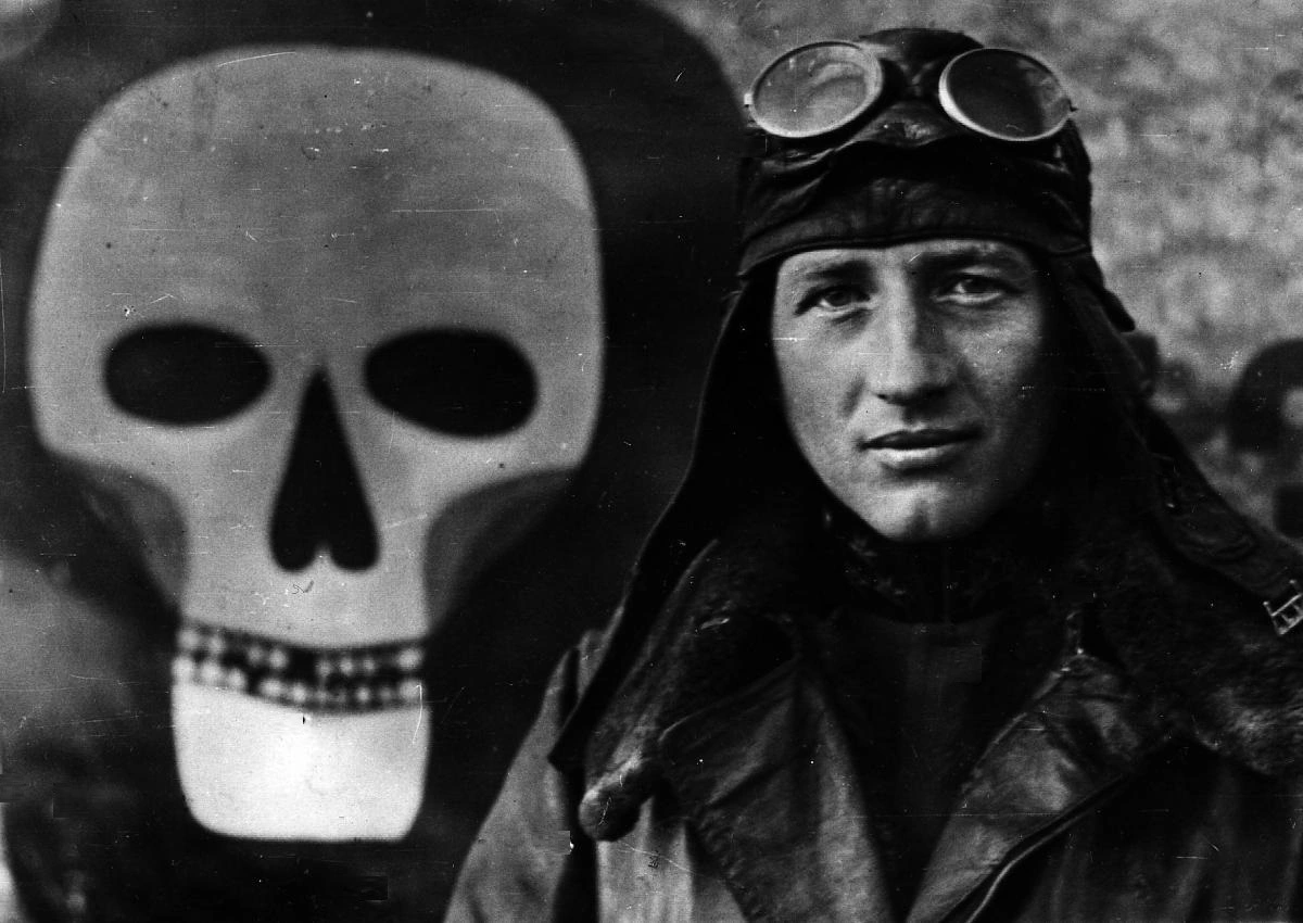 Das österreich-ungarische Fliegeras Gowdin Brumowski