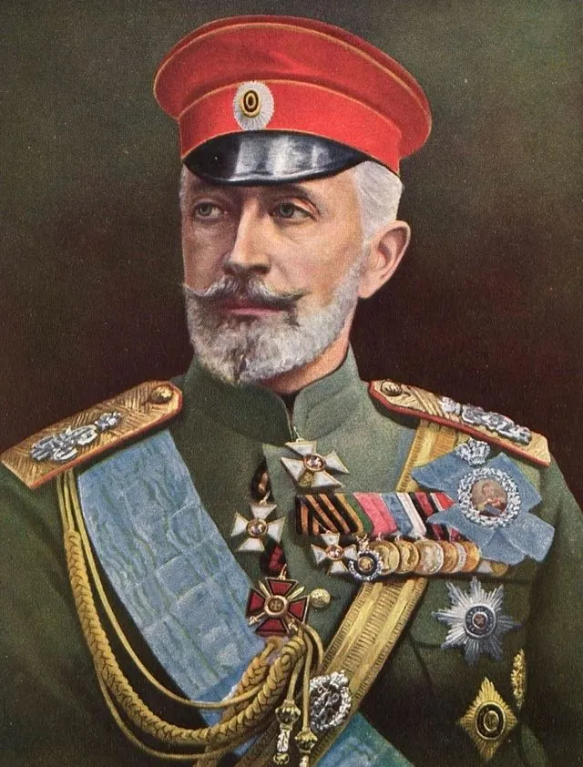 Großfürst Nikolai, der Cousin des Zaren, wurde am 20. April 1914 zum Oberbefehlshaber der russischen Streitkräfte ernannt. 