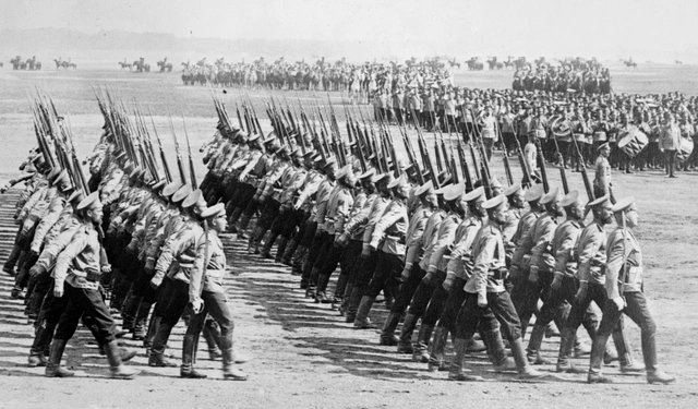 Parade russischer Infanterie