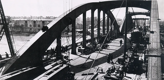  Floridsdorfer Brücke (Malinowskibrücke): Bauarbeiten auf der Stahlbogenbrücke
