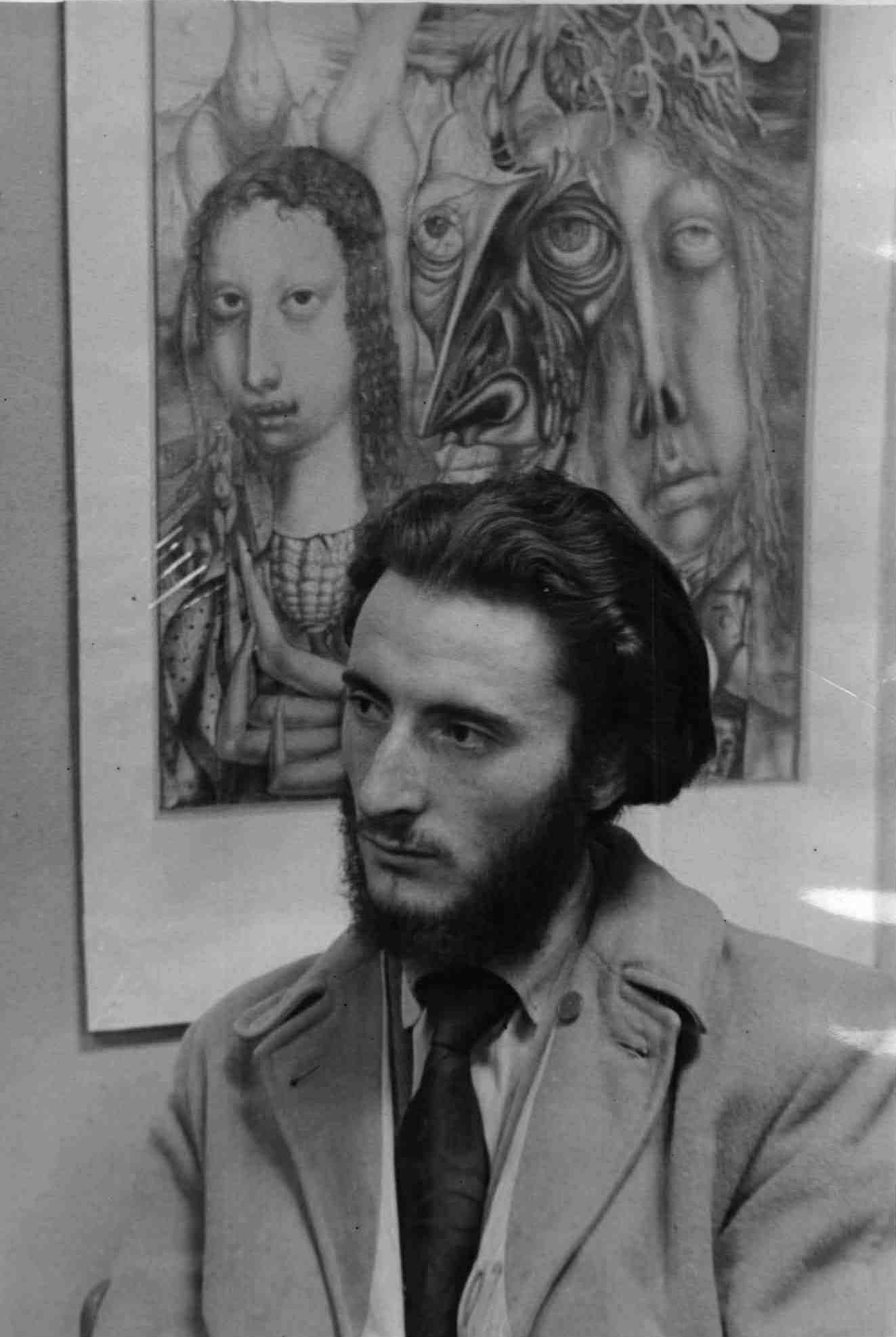 Ernst Fuchs vor einem seiner Bilder