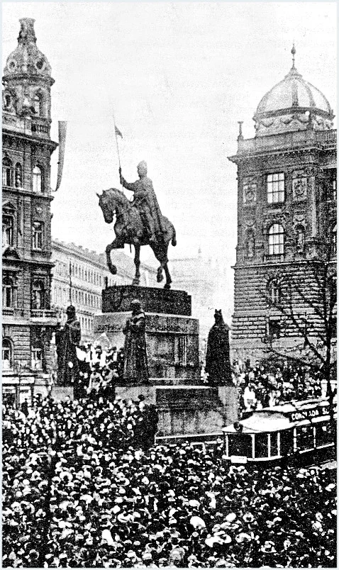 <p>Československé vyhlášení nezávislosti, 28.&nbsp;říjen 1918 na Václavském náměstí</p>