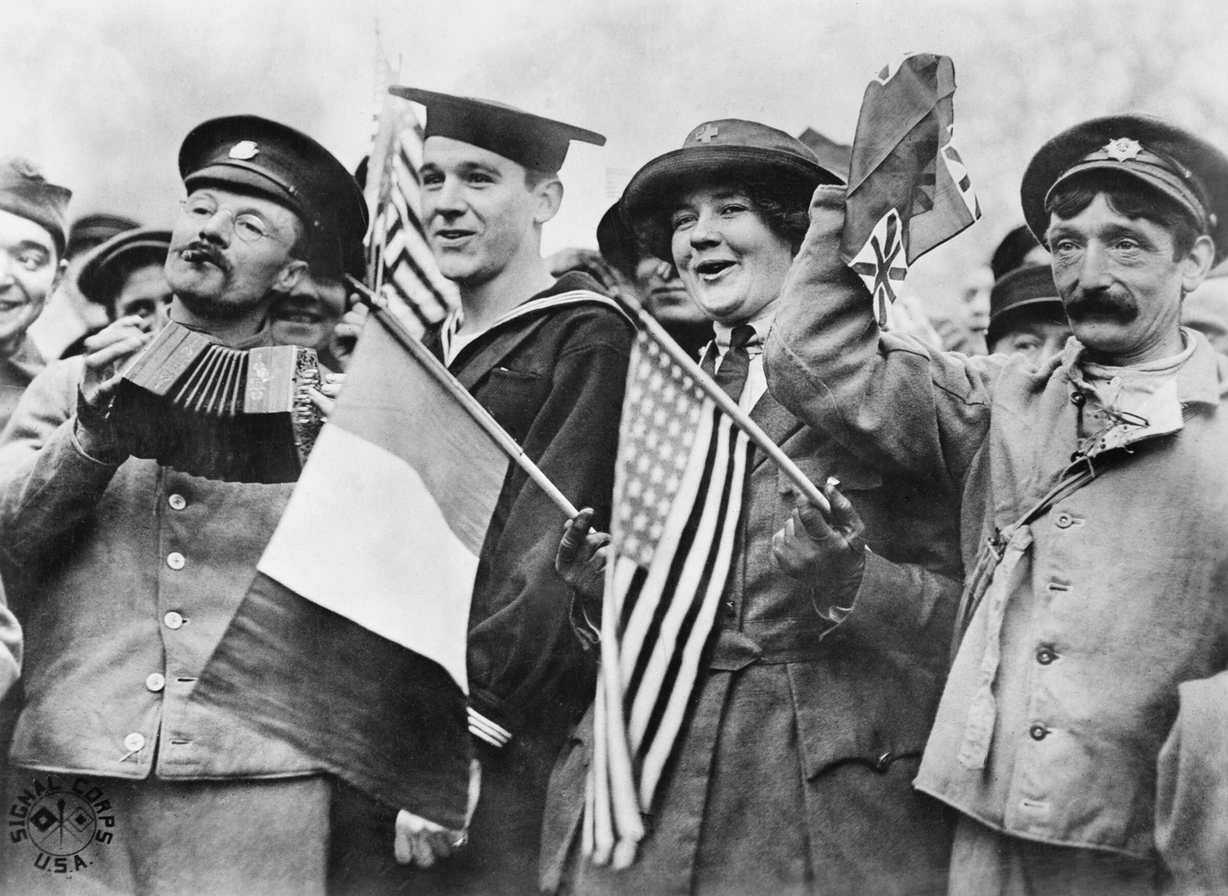 Feier des Waffenstillstandes - 11. November 1918 in Paris