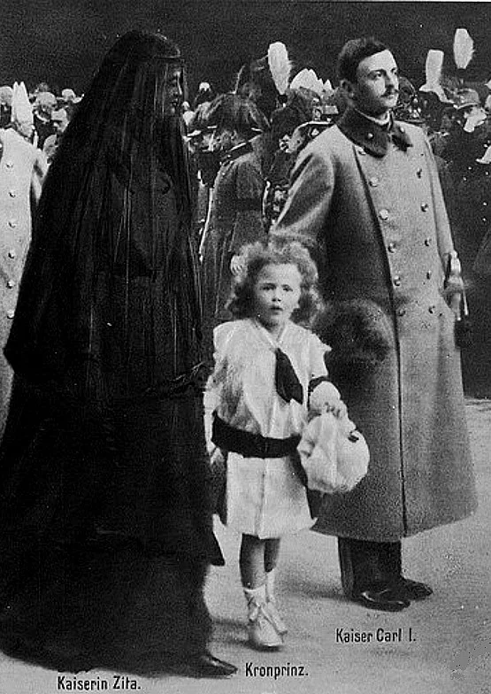 Der Thronfolger und seine Familie