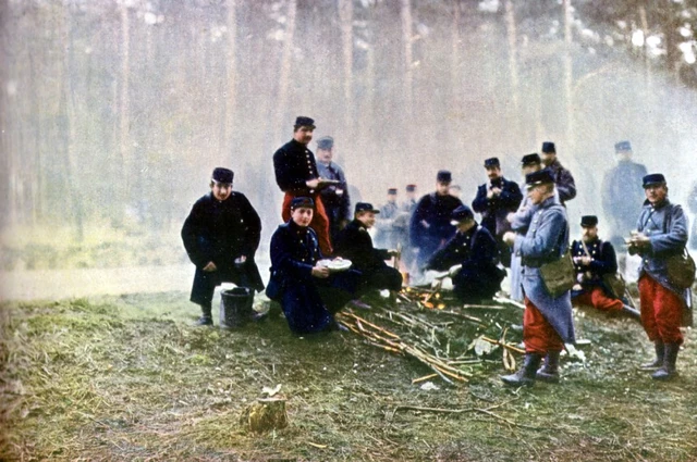 1914 - Französische Infanterie auf der Rast
