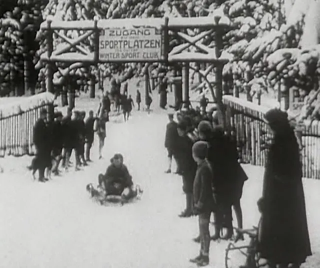 US-Truppen am Semmering beim Rodelfahren