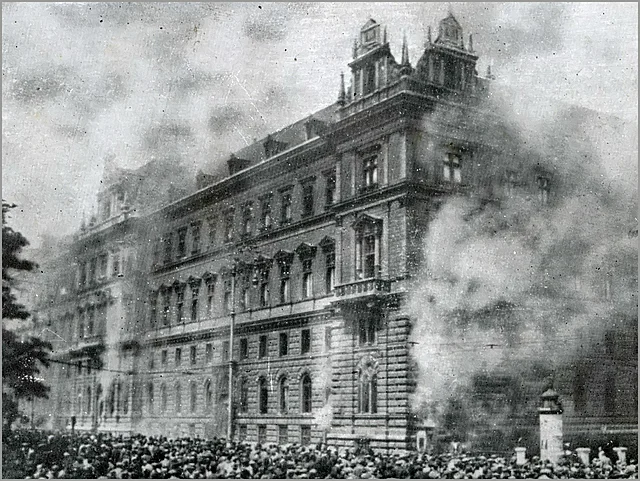 <p>Brand des Justizpalastes am 15. Juli 1927</p>