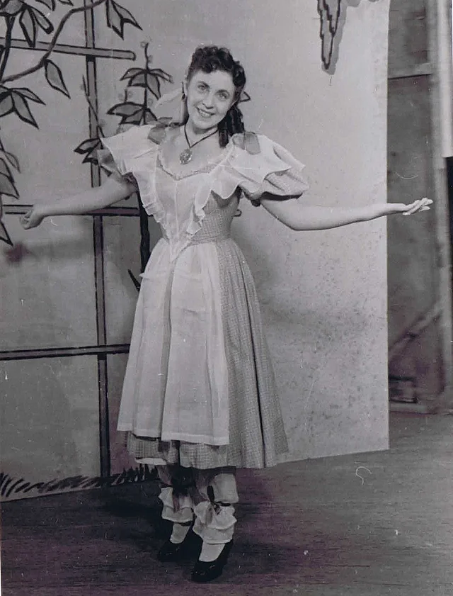 <p>Erna Tichy als junge Schauspielerin</p>