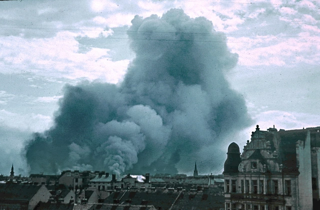 Bombenangriff, Wien 1945