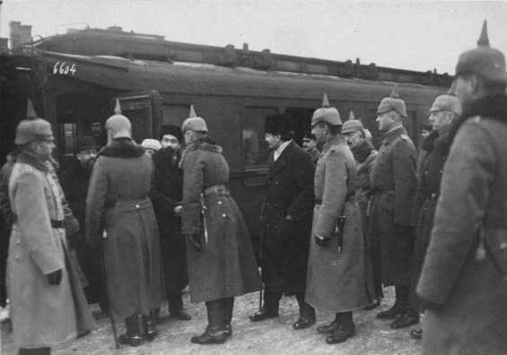 <p>7. Jänner 1918 Brest Litowks - Friede an der Ostfront?</p>