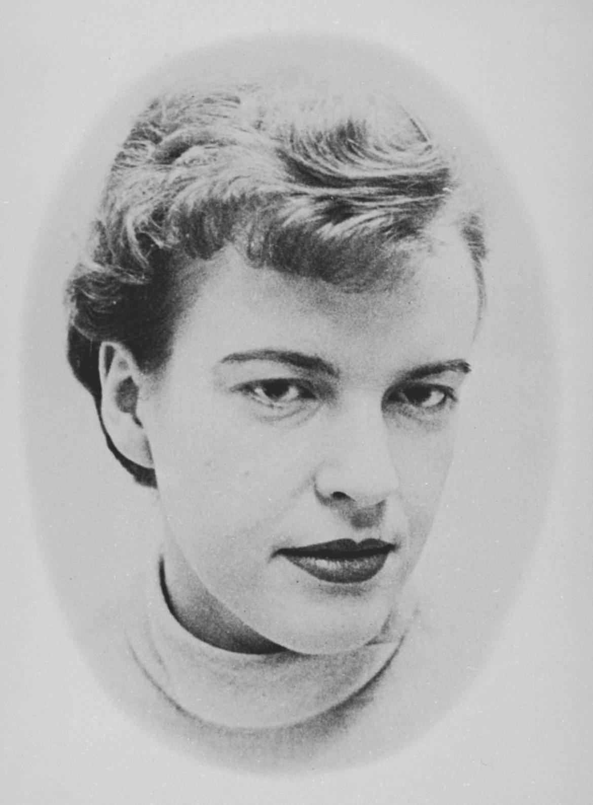 SW-Portrait der jungen Ingeborg Bachmann