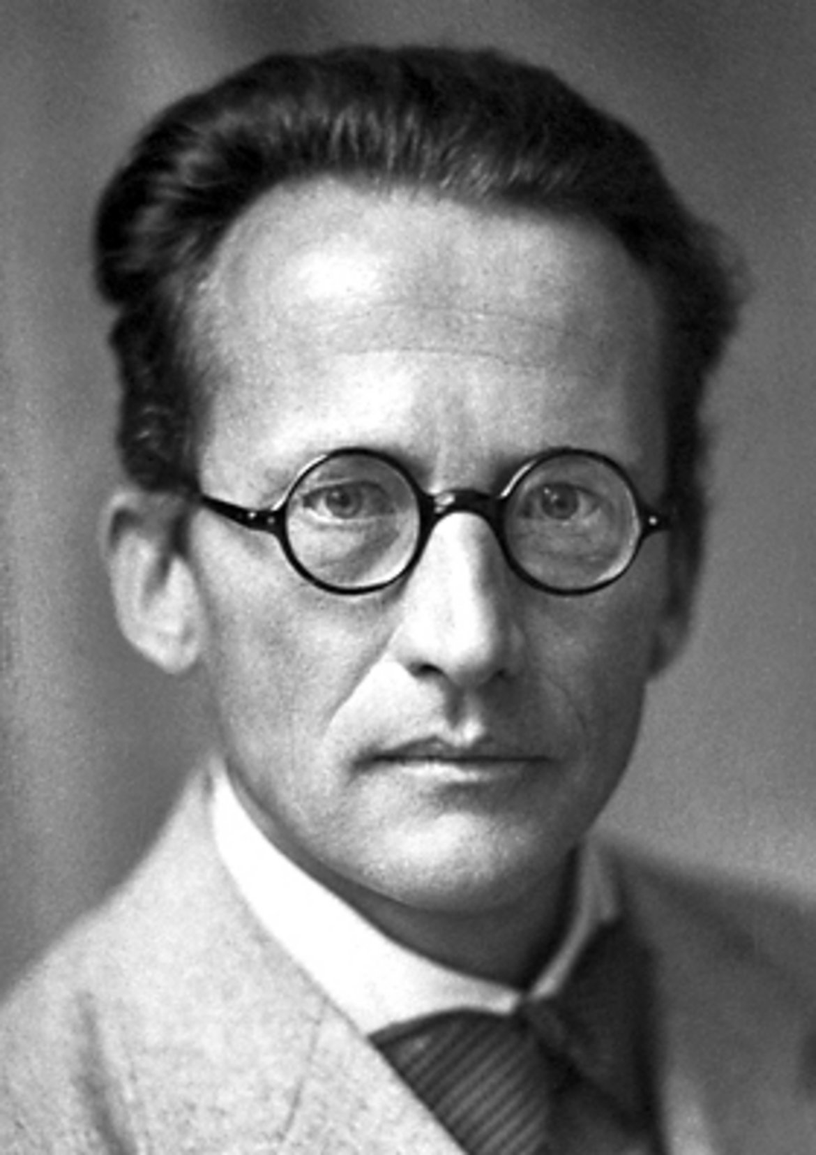 Erwin Schrödinger (1887 - 1961), 1933.
