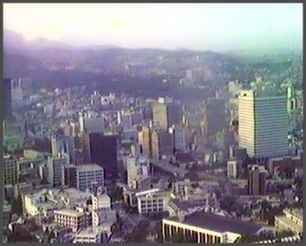 Videobeispiel 24: Panoramablick über Seoul, 1980er